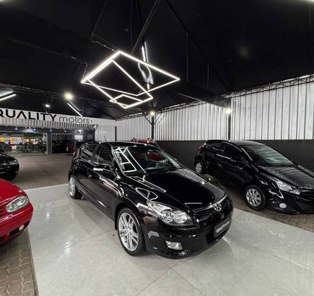 HYUNDAI I30 2.0 MPFI GLS 16V GASOLINA 4P MANUAL HYUNDAI I30 2.0 MPFI GLS 16V GASOLINA 4P MANUAL